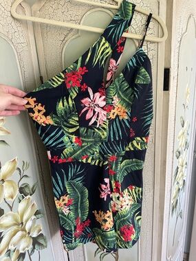 Black Tropical Floral One shoulder romper